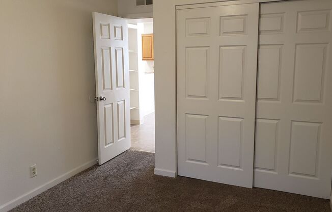 2 beds, 1 bath, 775 sqft, $1,300, Unit A1