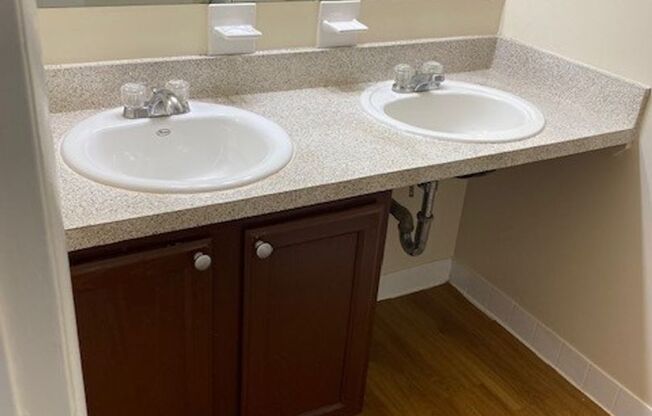 1 bed, 1 bath, 800 sqft, $1,525, Unit 3410 #103