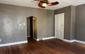 Move-in Special: FIRST MONTH’S RENT FREE!!! Newly Renovated House in Troy Hill - Hardwood flo