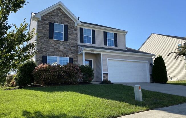 Beautiful 2 Story Corner Lot 3 Bed home in Davidson