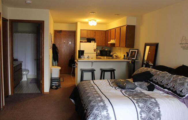 Londonderry Lofts LLC