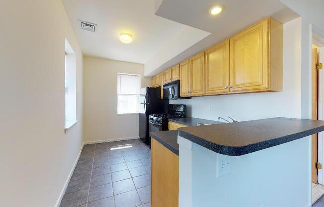 Walnut Court Apartments