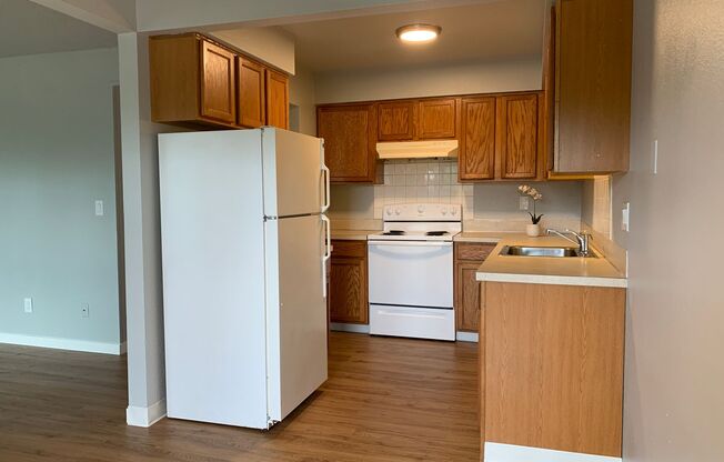 ES2275 -Eagle Rock Apartments