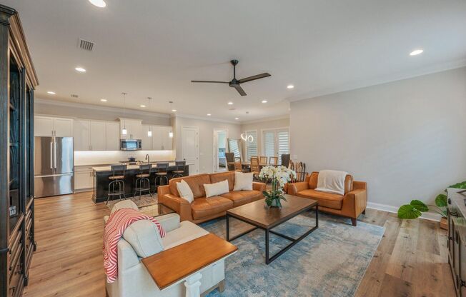 Modern 4BR in Raiders Landing!!  PRIME location!!