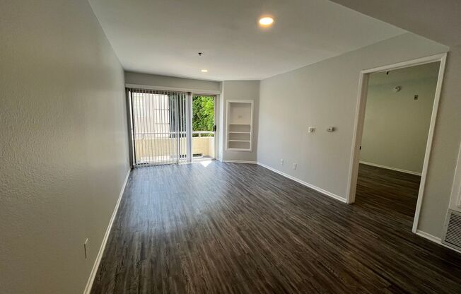 2 beds, 2 baths, 1,100 sqft, $2,398, Unit 303