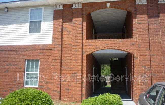 133 ROLLAND ST