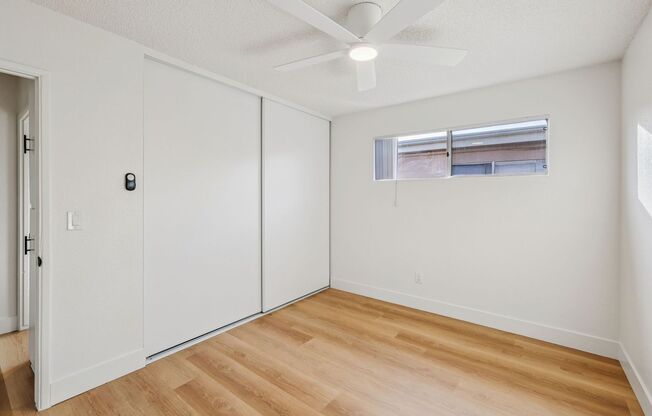 2 beds, 1 bath, 700 sqft, $1,650, Unit 950-2012