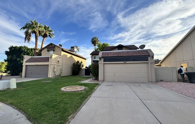 Great 3 bedroom 2 bath culdesac lot with fireplace