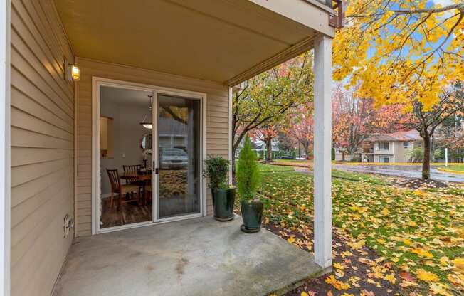 Keeler's Corner Apartments in Lynnwood, Washington Private Patio