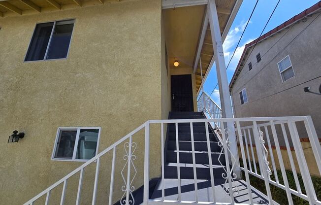 524 W Greenwood Ave