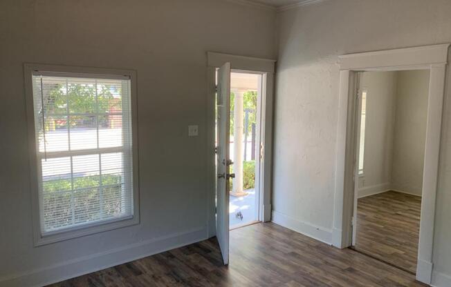 208 E. Springer