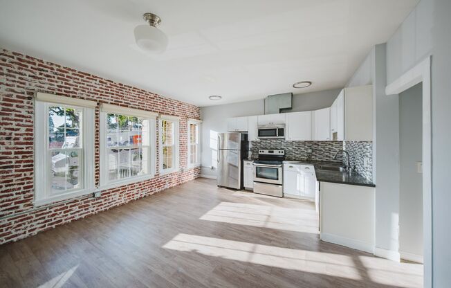 1 bed, 1 bath, 540 sqft, $1,595, Unit 101