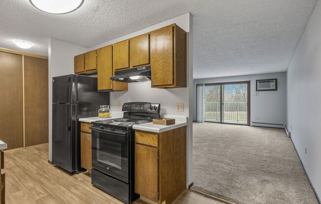 1 bed, 1 bath, 746 sqft, $1,265, Unit 324