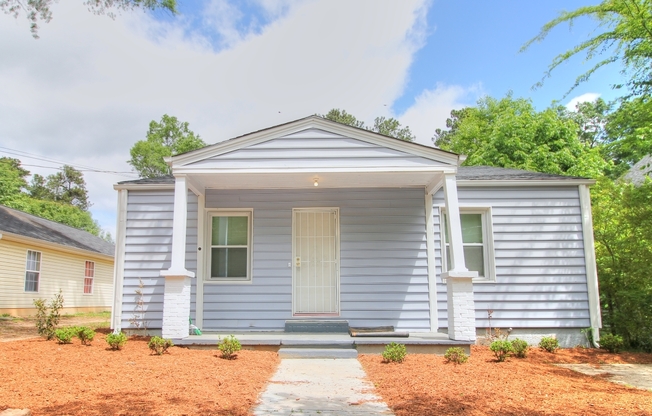Cute Home in Durham Just North of Colonial Village!