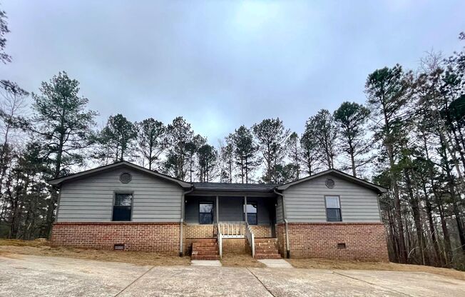 811 Graham Rd