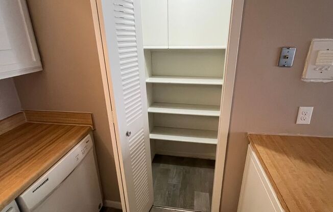 1 bed, 1 bath, 769 sqft, $1,109, Unit 7530-03