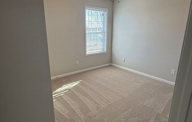 2 beds, 2 baths, $900, Unit 348F