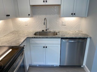 1 bed, 1 bath, 574 sqft, $2,200, Unit 11