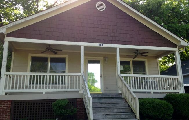 3 bedroom, 2 bathroom- House in South Rome!