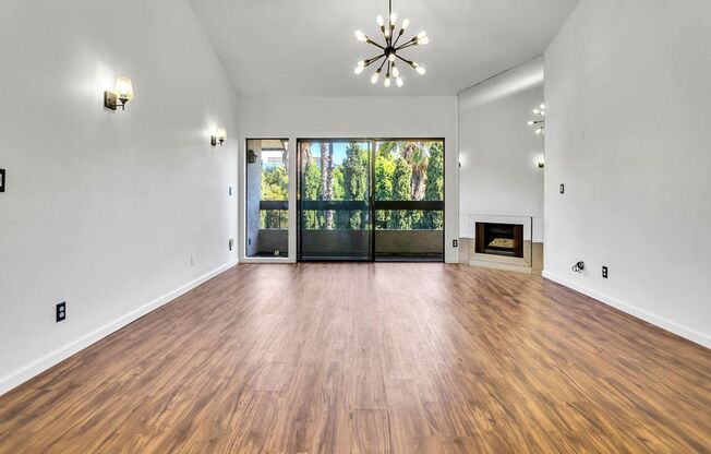 Gorgeous Unit in the Heart of Fashion Valley! Available Now!