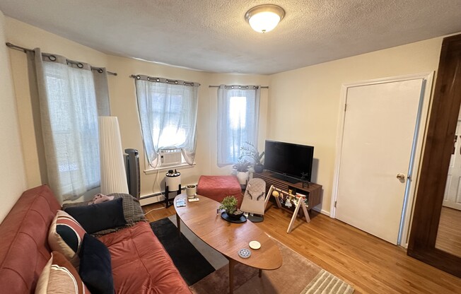 96 ALPINE ST