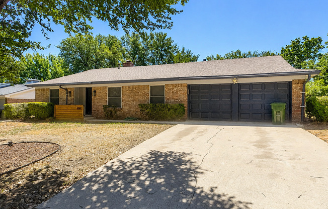 Move-In Ready 3-Bed, 2-Bath Home in Hurst, TX