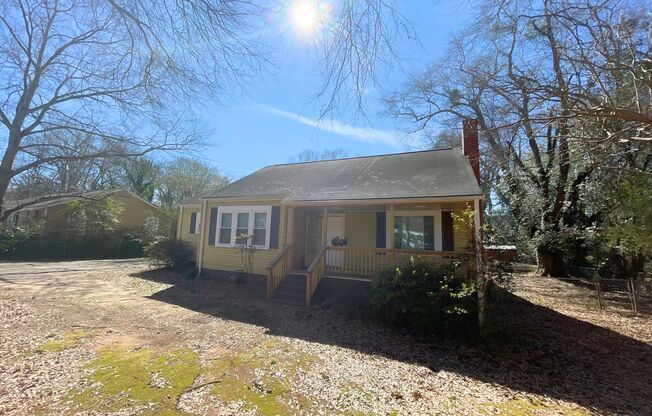 CHARMING COTTAGE IN NORMALTOWN AVAILABLE AUGUST 2025!
