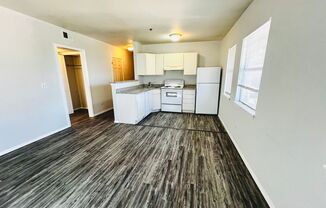 1 bed, 1 bath, 600 sqft, $775, Unit Unit 8