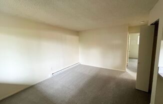 2 beds, 1 bath, 600 sqft, $1,225, Unit 6