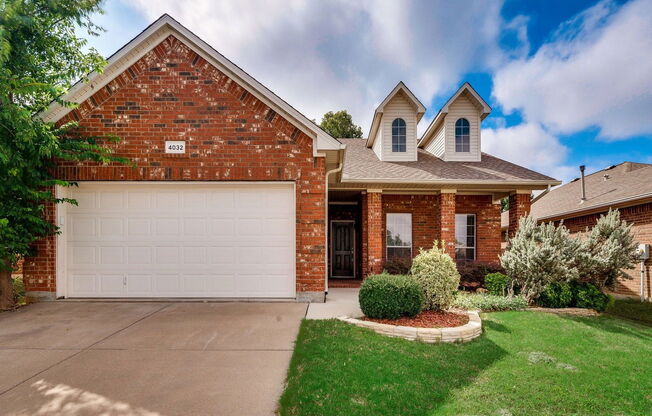 4032 MARTINSBURG DR