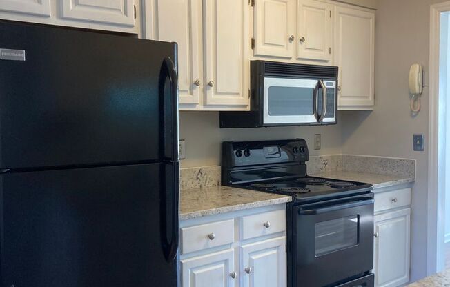 South Charlotte Townhome for Immediate Move in!