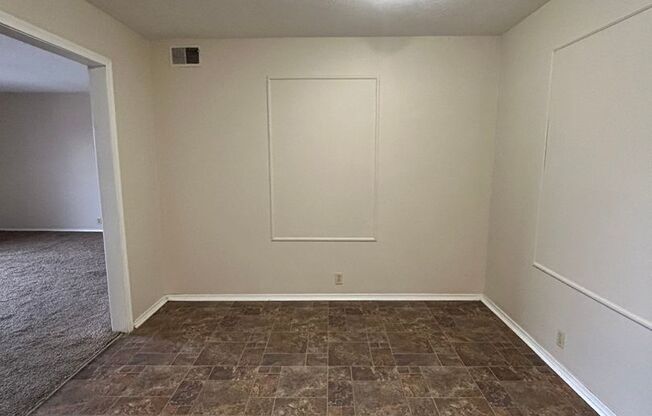 2 beds, 2 baths, 1,200 sqft, $940, Unit #12