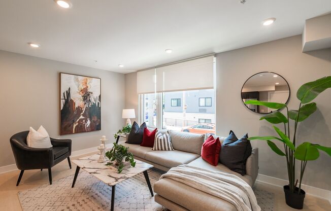 1 bed, 1 bath, 578 sqft, $1,625, Unit 203