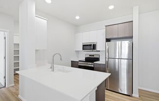 Delano Apartments