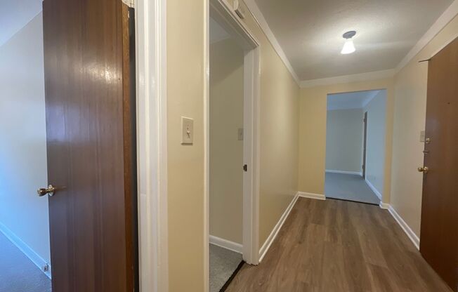 2 beds, 1 bath, 908 sqft, $1,495, Unit 108