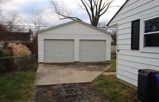 3 beds, 1 bath, $1,875