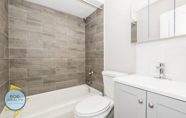 Studio, 1 bath, $1,295, Unit 2L