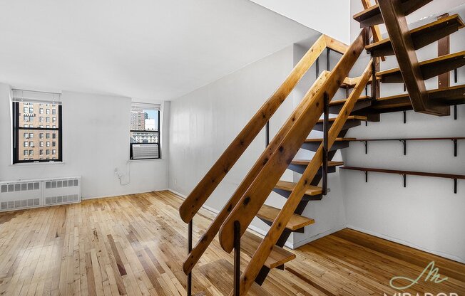 1 bed, 1 bath, $5,400, Unit PHH