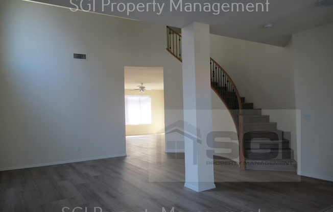 3123 W PLEASANT LN