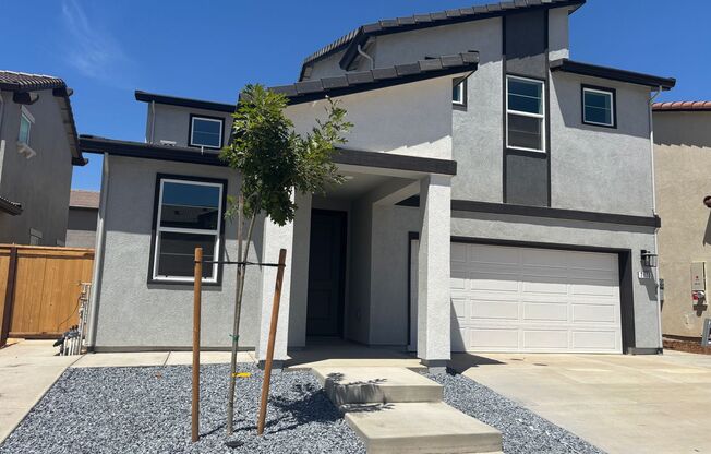 Brand New Build Next to WildHawk Golf Club!