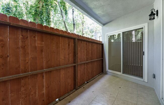 2 beds, 2 baths, 895 sqft, $3,298, Unit 300