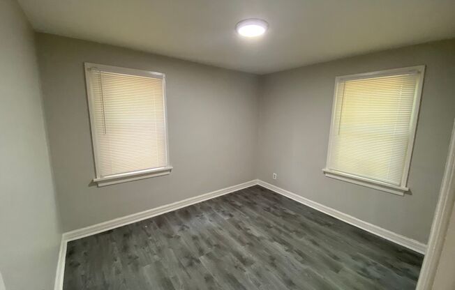 2 beds, 1 bath, $1,000