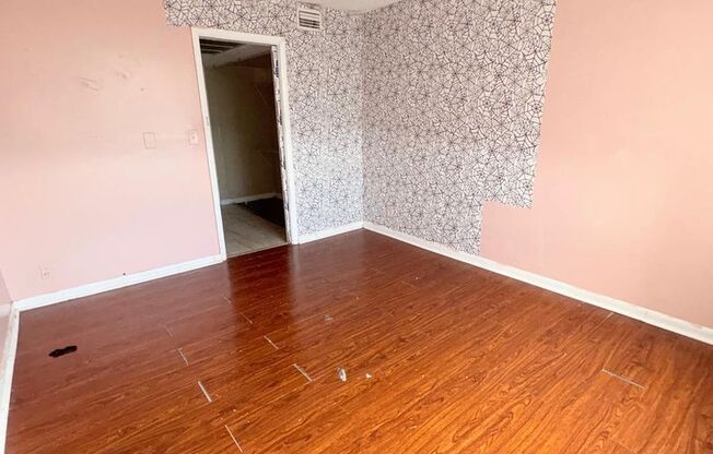 2 beds, 2 baths, $1,650, Unit APARTMENT 4609