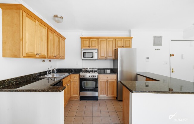 295 BENNETT AVE