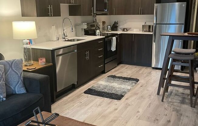 1 bed, 1 bath, 496 sqft, $1,925, Unit 213