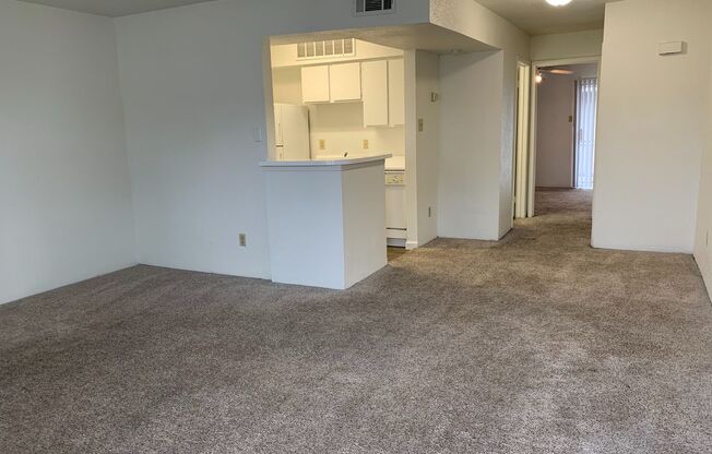 1 bed, 1 bath, 640 sqft, $885, Unit 0710