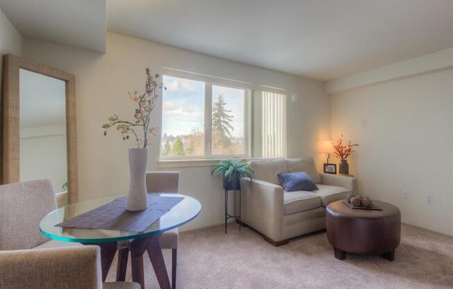 Living Room | Urban Center apartments in Lynnwood