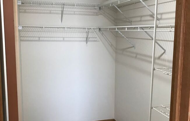 2 beds, 2 baths, 1,210 sqft, $1,259, Unit 1-201