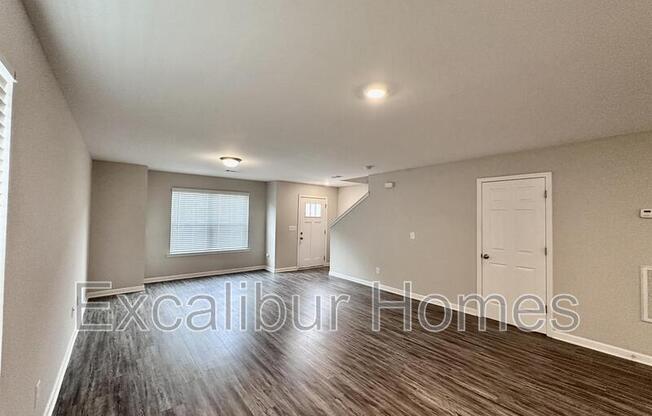 4458 PINSCHER ST