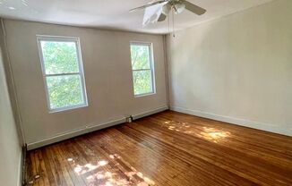 1 bed, 1 bath, $1,075